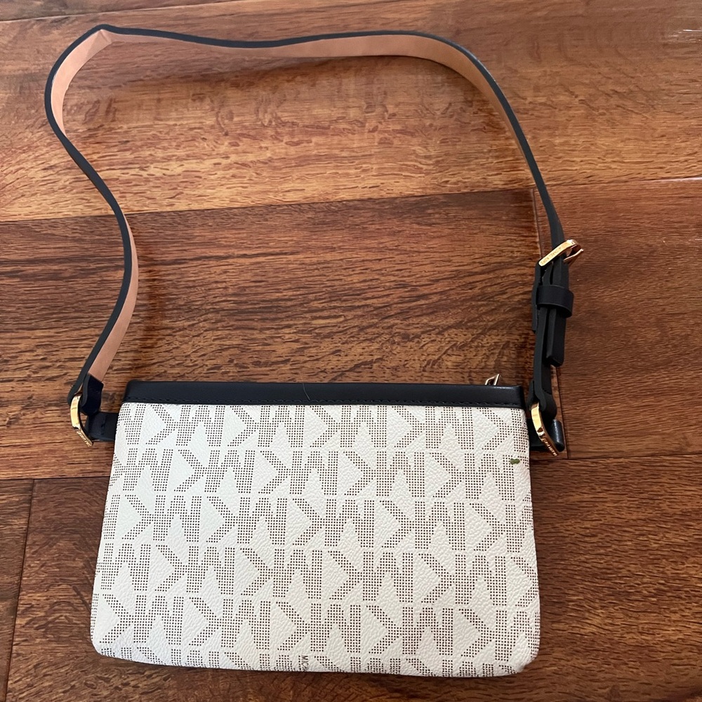 Michael Kors Beige and Black Crossbody Bag